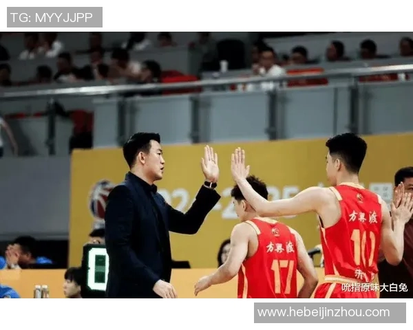 2014年CBA季后赛北京队与广厦队激战回顾精彩瞬间与关键时刻分析