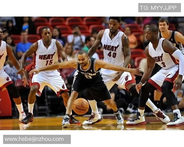 2014年热火与勇士对决回顾：一场精彩的篮球盛宴与传奇时刻